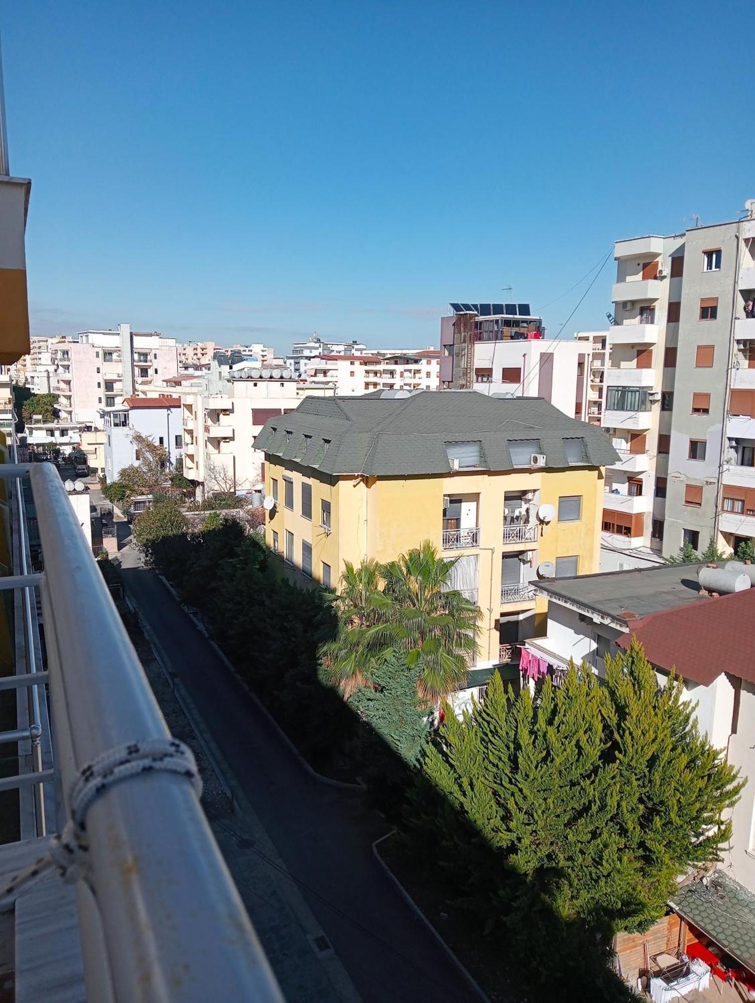 ドゥラスCasa Mareアパートメント エクステリア 写真